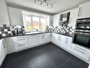 Photo 1- click for photo gallery